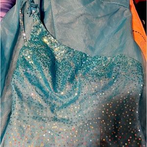 Blue prom dress